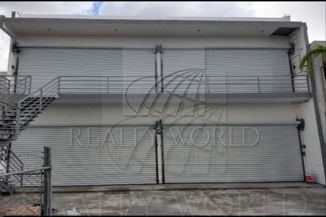 Locales en Renta en Ébanos II