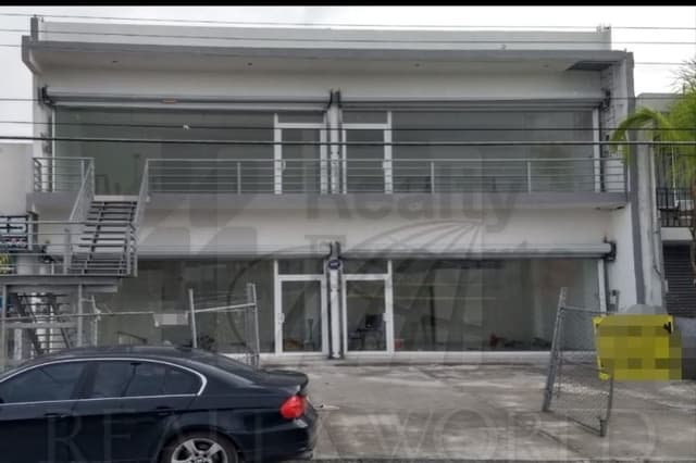 Locales en Renta en Ébanos II