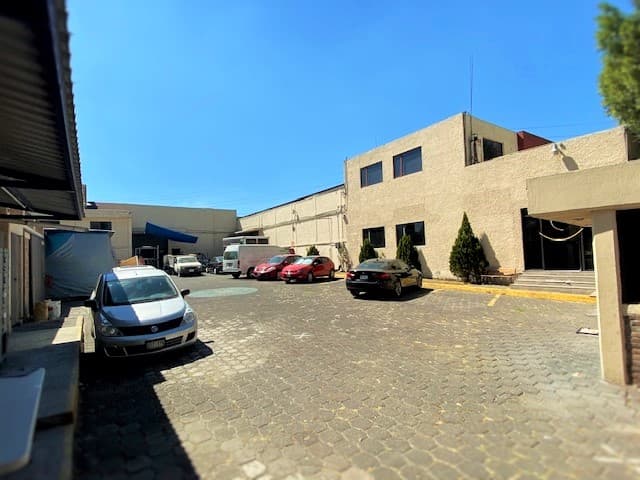 Gallery main