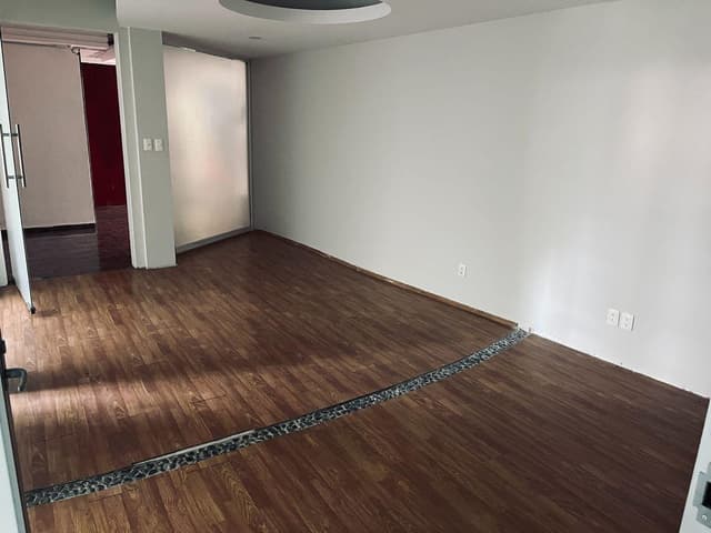 Oficina en renta en Lomas de Tecamachalco 