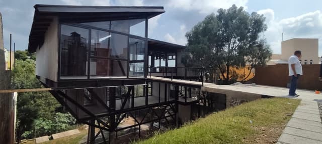 Casa en venta en Lomas del Tzompantle 3 recámaras