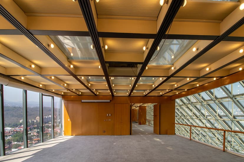 Gallery main