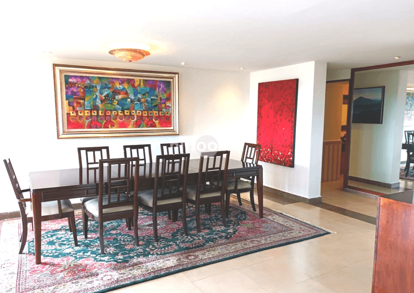 Gallery main