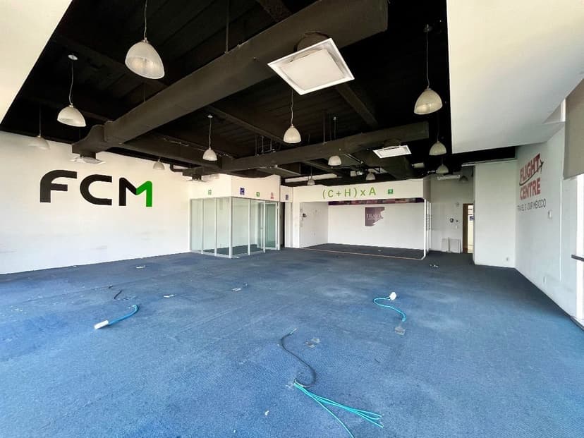 Gallery main