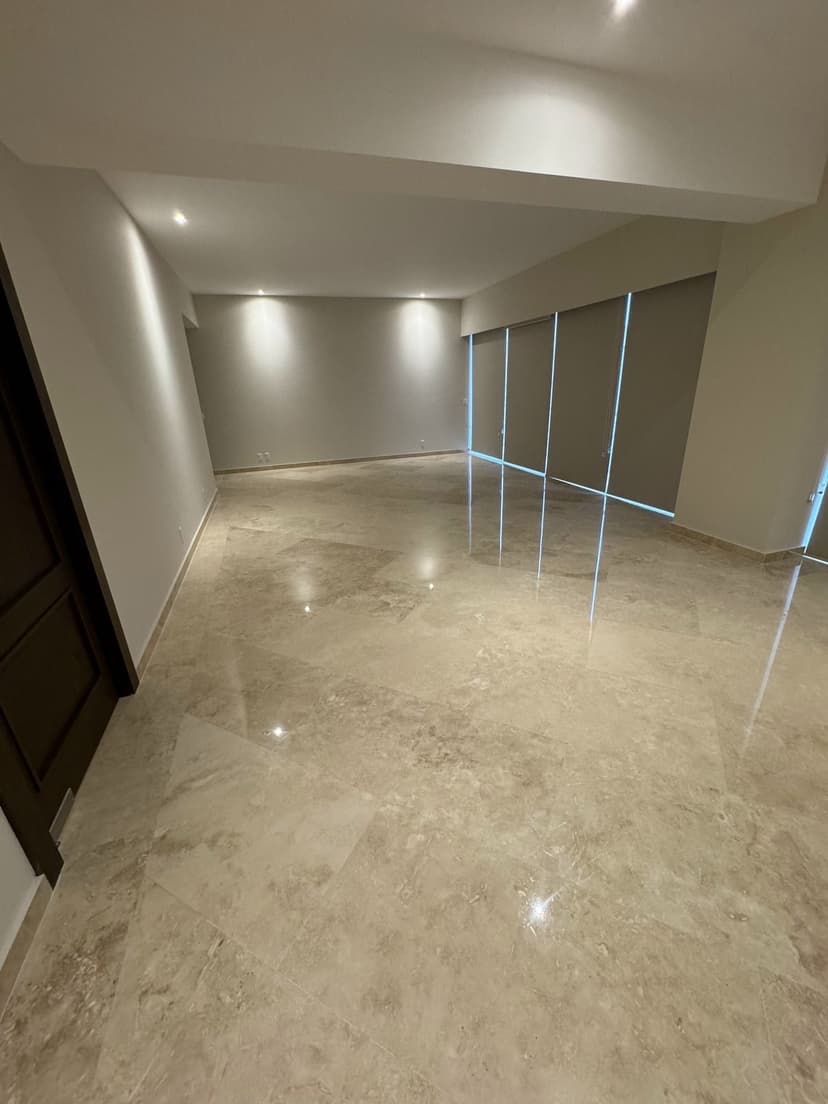 Gallery preview 3