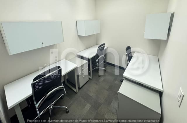 Oficina en renta en Polanquito 3 personas Plug &amp; Play ¡Oferta Web!