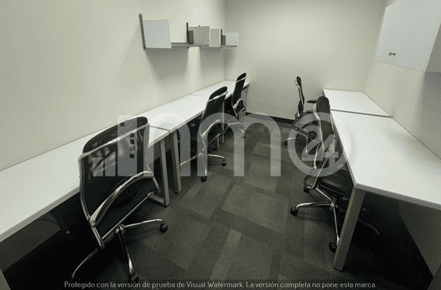 Oficina en renta en Polanquito 4 personas Plug & Play ¡Oferta Web!