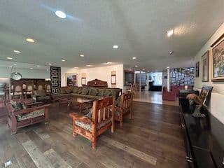 Gallery preview 3