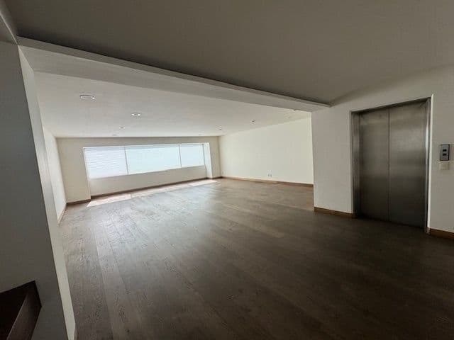 Gallery preview 2