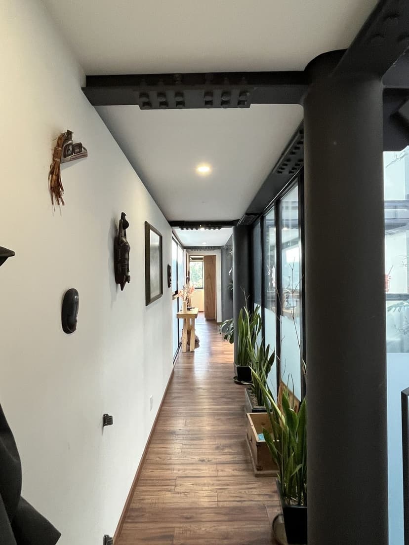 Gallery preview 3