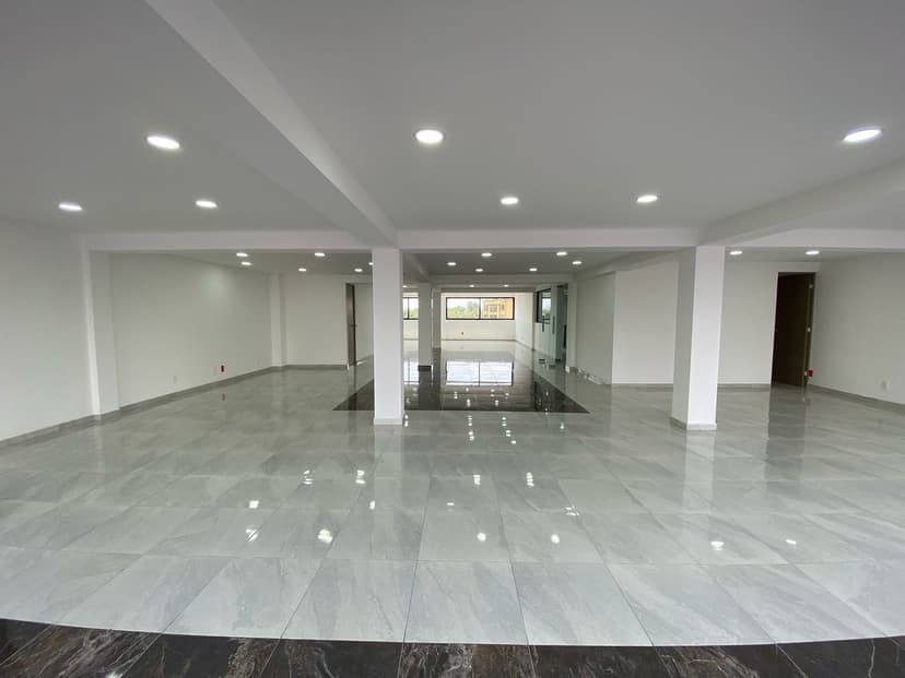 Gallery main