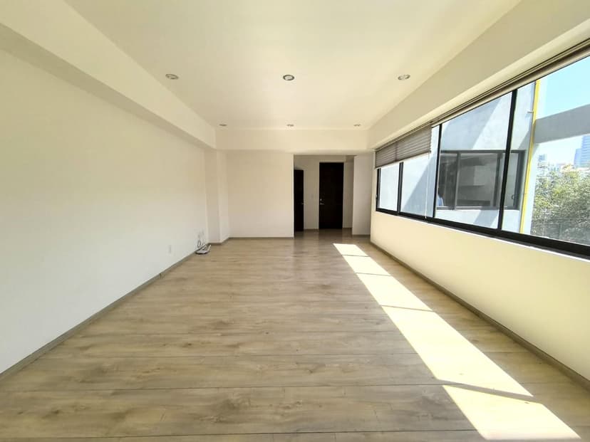 Gallery main