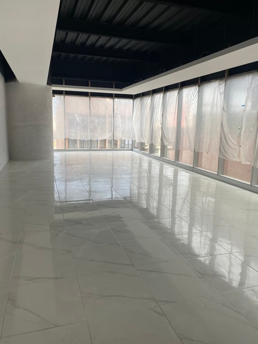 Gallery main