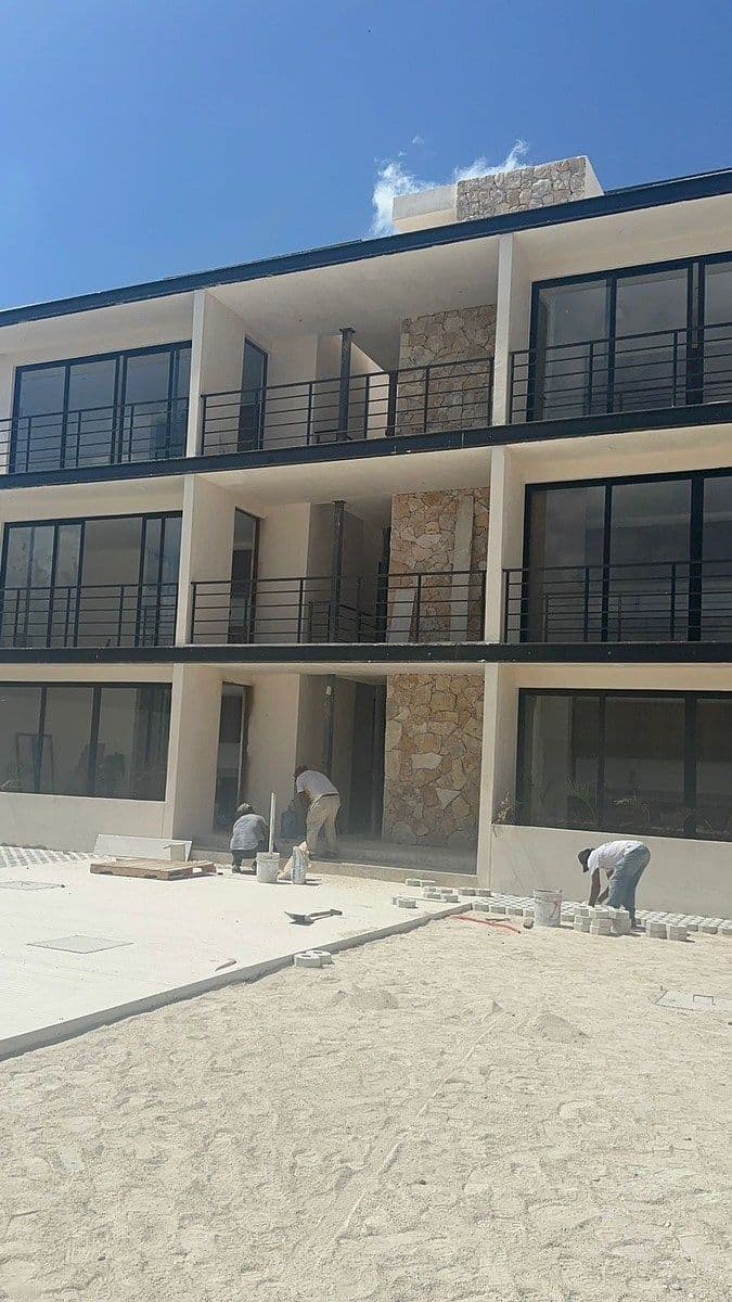 Gallery preview 3