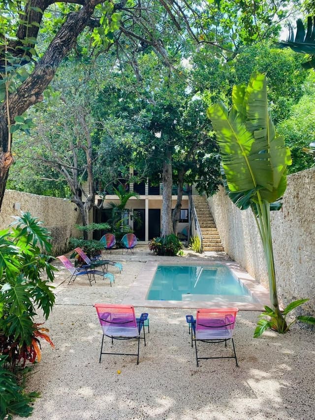 Casa con distribución de Hotel en el Centro con 10 Habitaciones