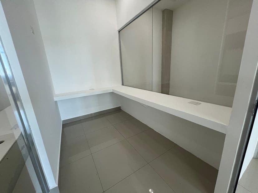 Gallery preview 3