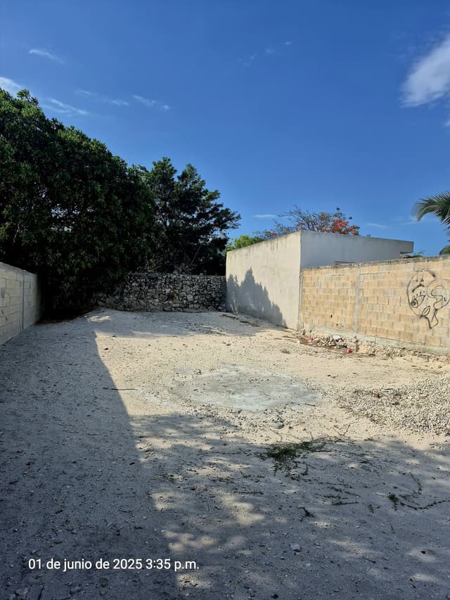 Venta de Terreno 207 m2 en Tercera fila Chelem, Progreso
