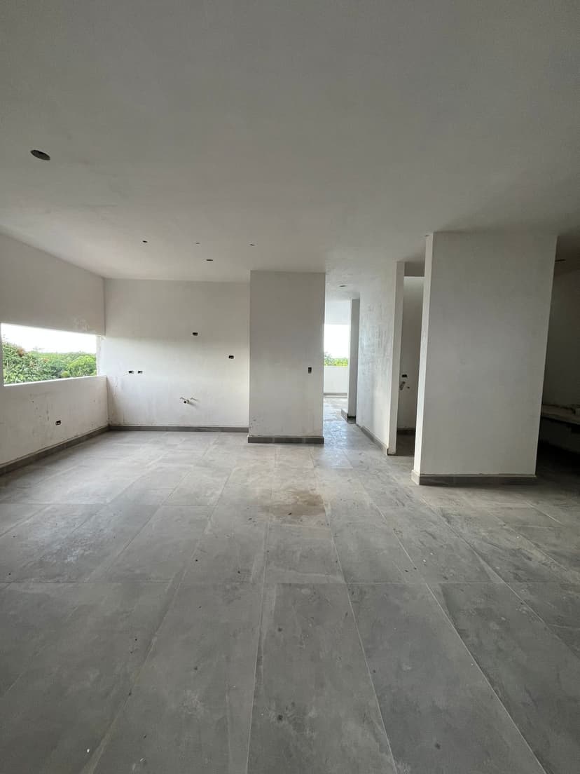 Gallery main