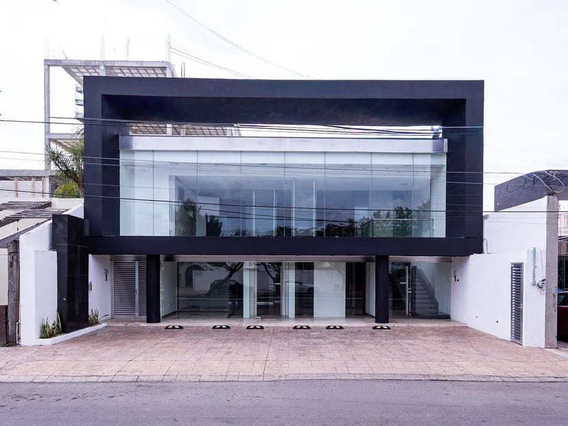 Gallery main