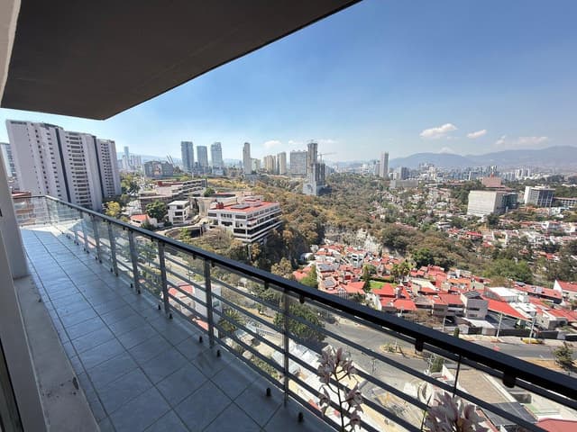 TECAMACHALCO: DEPARTAMENTO AAA CON VISTA ESPECTACULAR Y TERRAZA