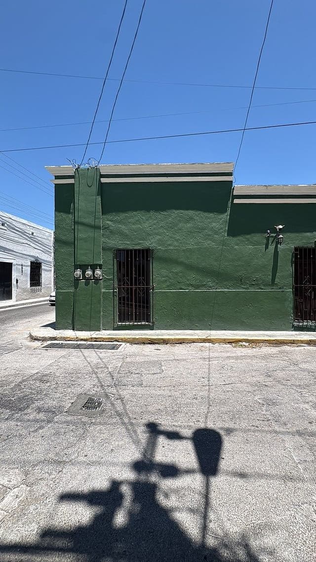 Venta de Casa en Esquina en el Barrio de Santiago