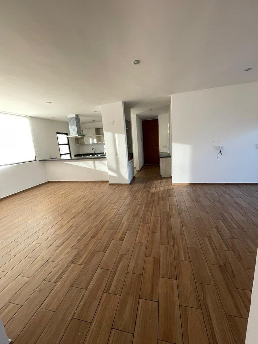 Gallery main