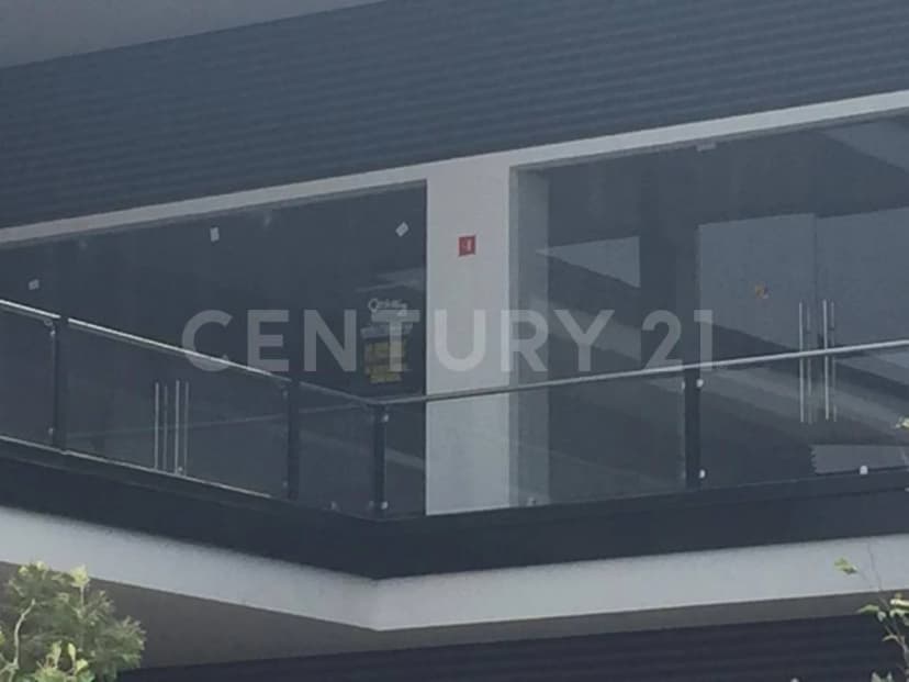 Gallery preview 3