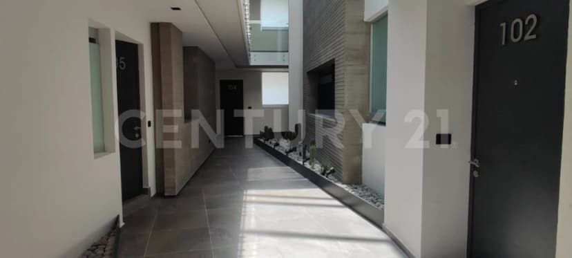 Gallery main
