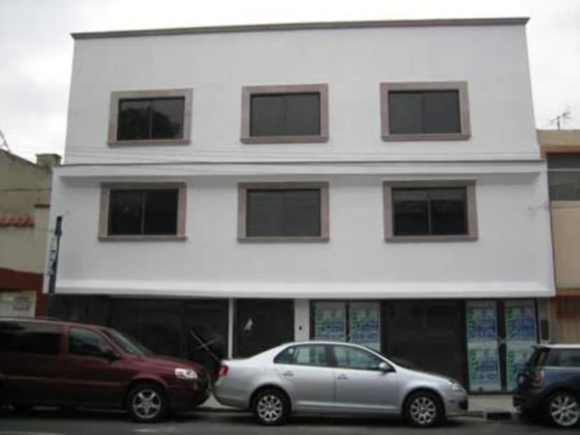Gallery main