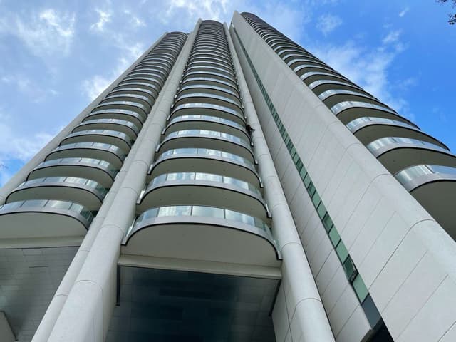 Lujoso Departamento en Venta en Saqqara