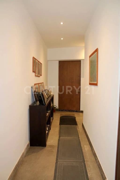 Gallery preview 3