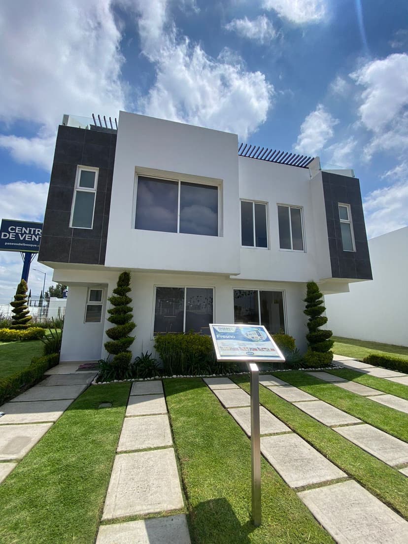 Gallery main