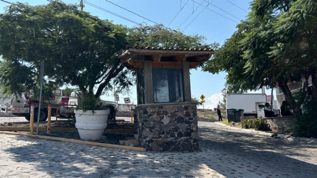 TERRENO EN VENTA COLINAS DEL BOSQUE