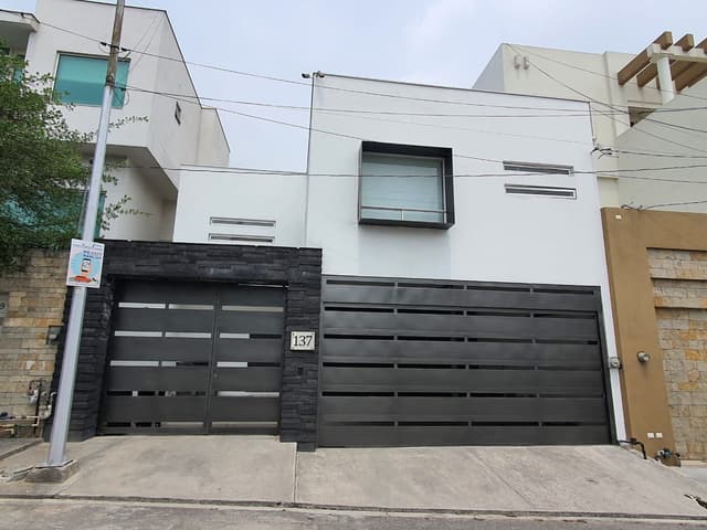 Venta Casa Real San Jerónimo colonia privada