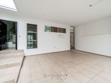 property image preview0