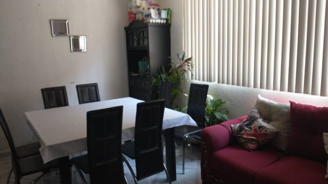 DEPARTAMENTO EN PLANTA BAJA CERCA DEL METRO CONSTITUCION DE 1917, BUEN ESTADO 2 RECAMARAS, CAJON DE ESTACIONAMIENTO ESCR