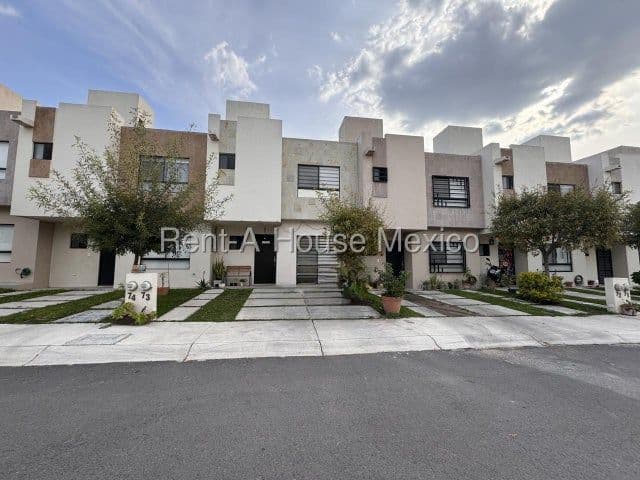 Casa en venta en Rincones del Marques, Querétaro