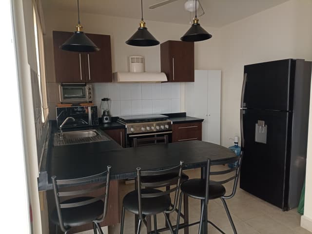 RENTI CASA TOTALMENTE AMUEBLADA Y EQUIPADA EN RESIDENCIAL ISLAZUL