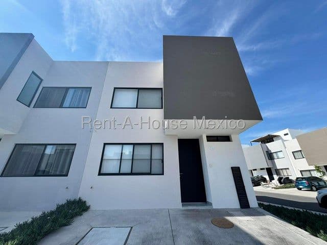 Casa en venta en ZAKIA, Querétaro