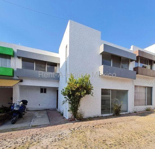 Casa en venta en Álamos 3ra. Sección, Querétaro.