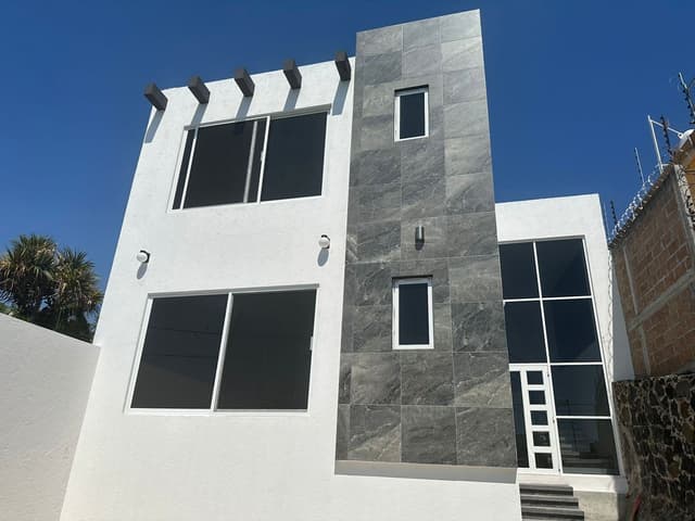 Casa de Lujo en Fraccionamiento Brisas, Temixco, Morelos