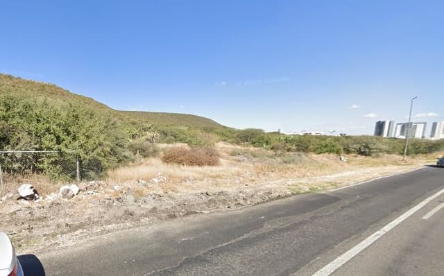 Terreno en venta Nuevo Refugio, Querétaro. Zona de alto desarrollo inmobiliario
