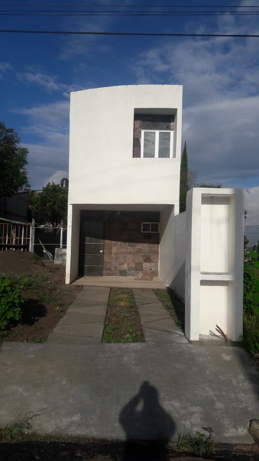 Gallery main