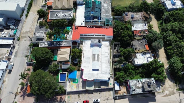 Desarrolladores excelente oportunidad para construir en suelo mixto Cancún, México.