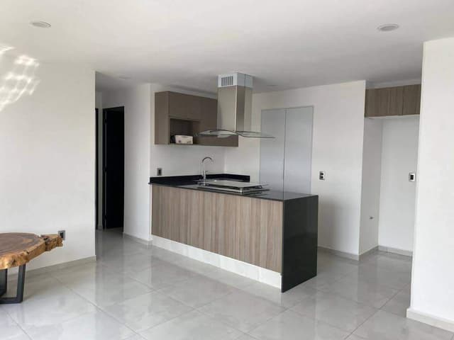 PENTHOUSE MODERNO Y LUJOSO CON ROOFTOP Y JACUZZI, GDL