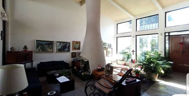 VENDO HERMOSA CASA RESIDENCIA EN COL. PARQUE SAN ANDRESZ