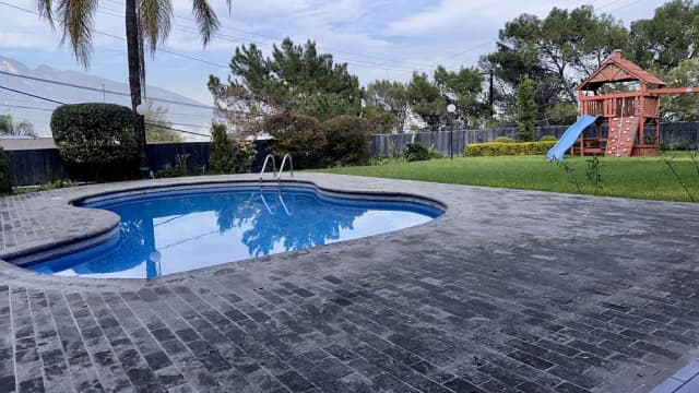 Casa en Venta en Villa Montaña