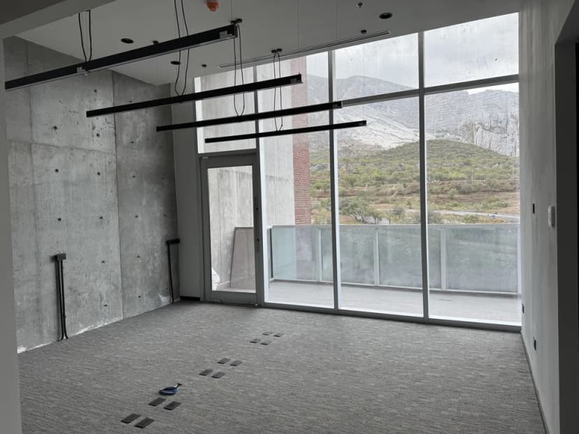 Gallery main