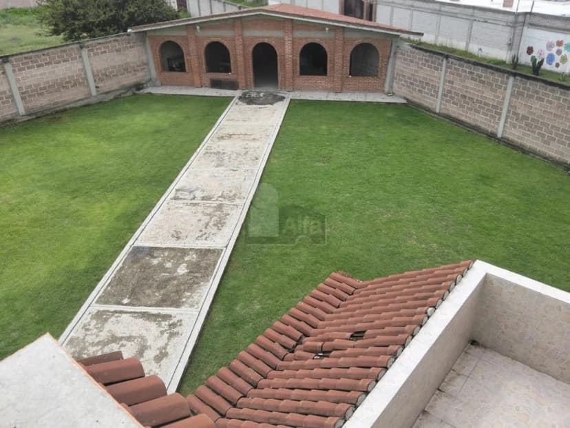 Gallery main