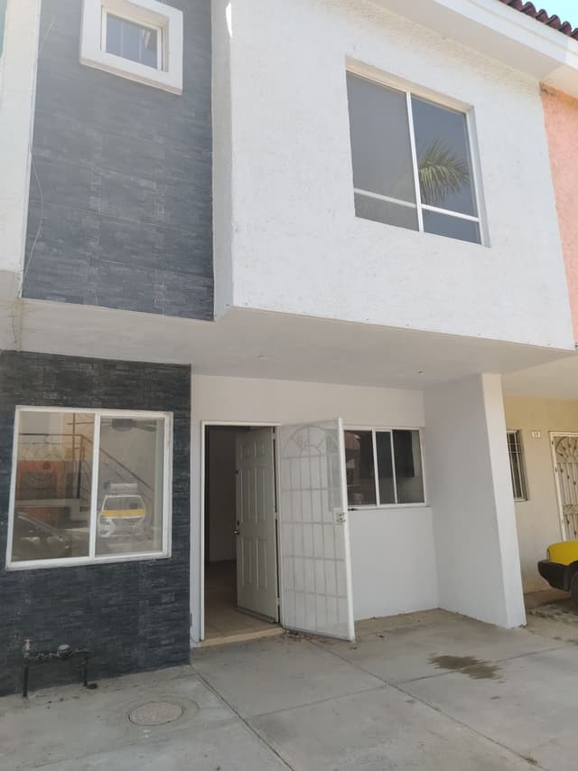 Casa en venta en coto privado